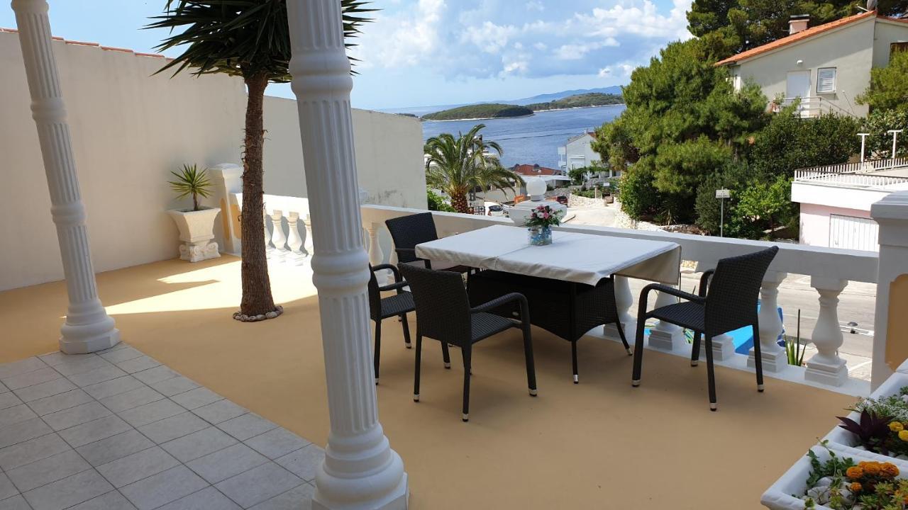 Apartmens Spiko 2 Hvar Town Exterior photo