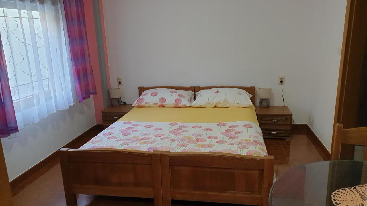 Apartmens Spiko 2 Hvar Town Exterior photo