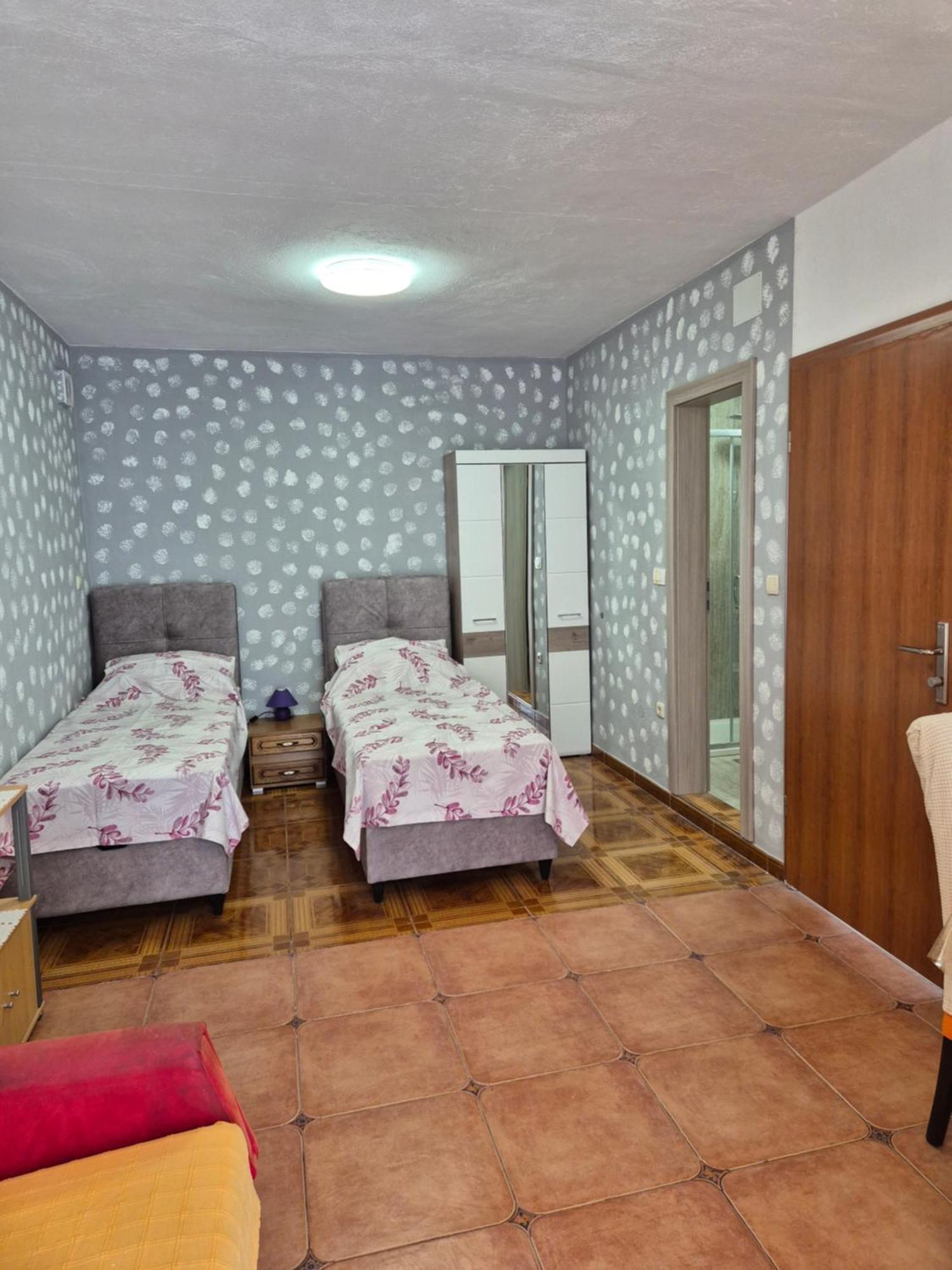 Apartmens Spiko 2 Hvar Town Exterior photo