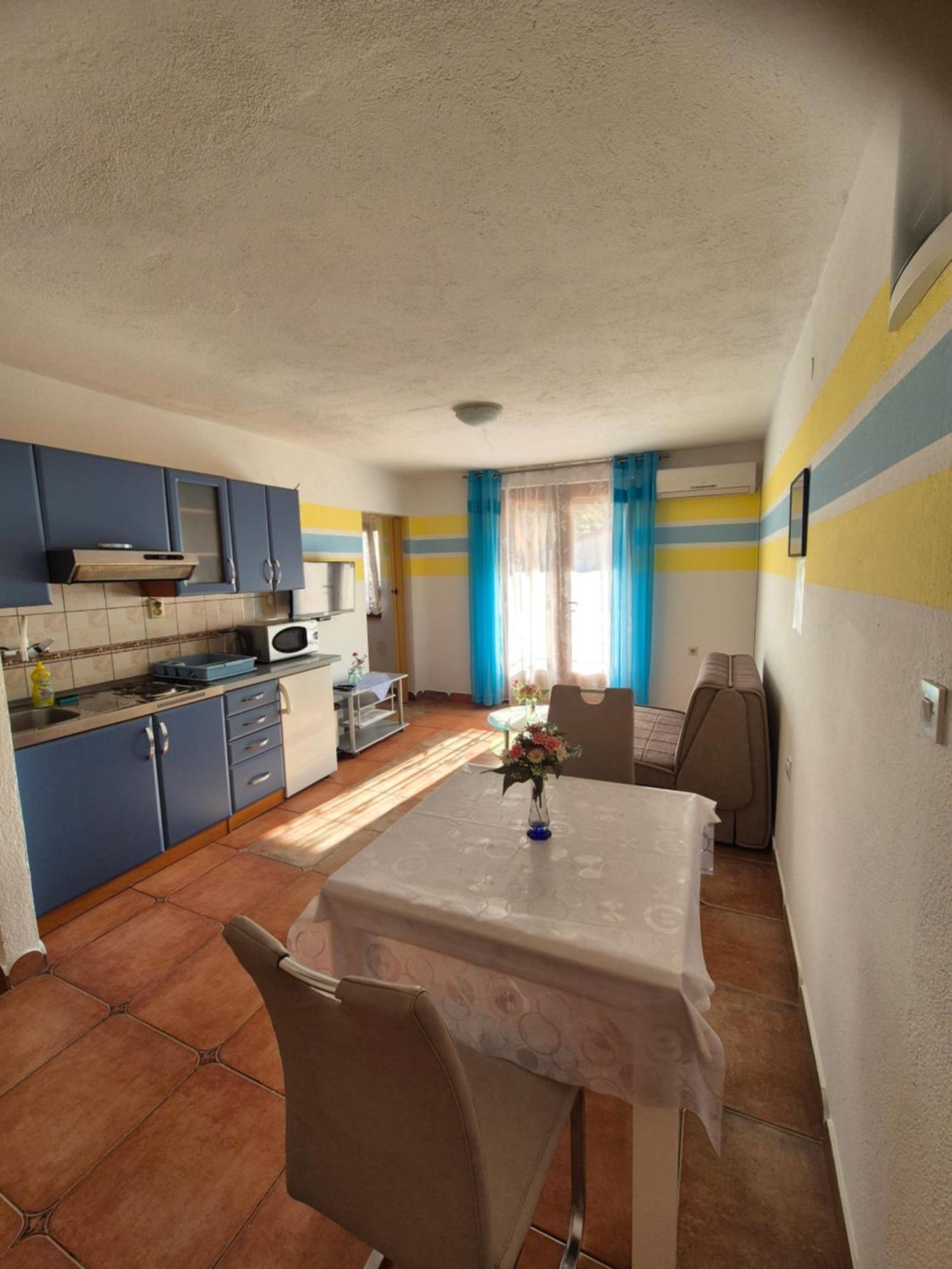 Apartmens Spiko 2 Hvar Town Exterior photo