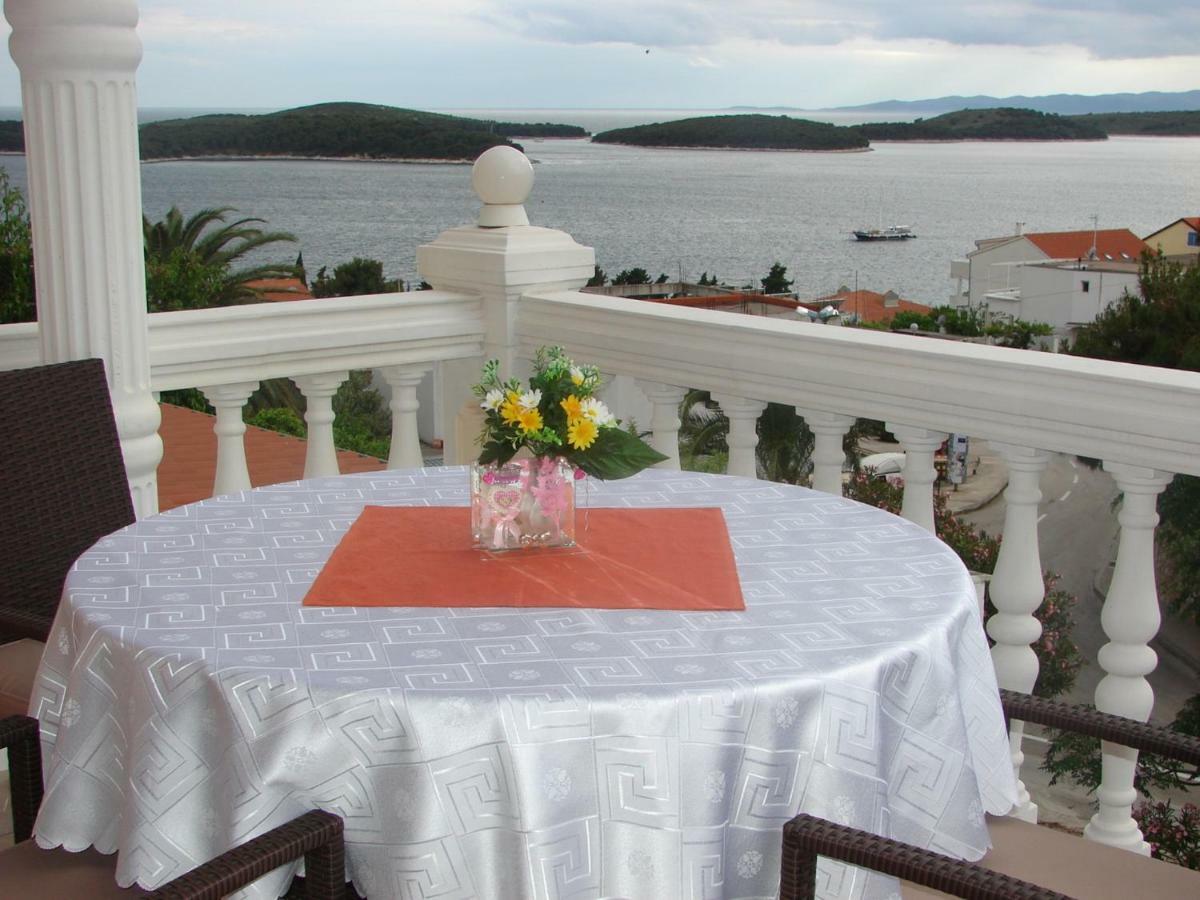 Apartmens Spiko 2 Hvar Town Exterior photo